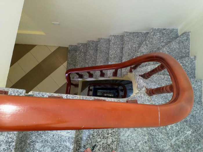 Bán nhà Chùa Bộc, gần bãi đỗ xe ô tô, 32m2 x 5 tầng, mặt tiền 4.5m