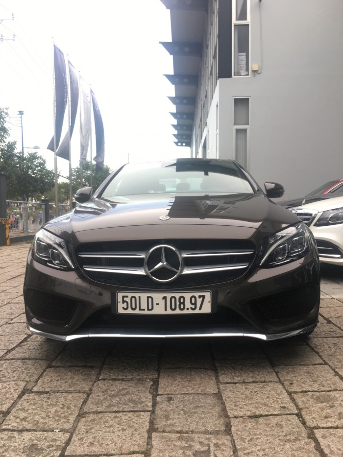 Bán Xe Mercedes-Benz C300 Chưa Lăn Bánh