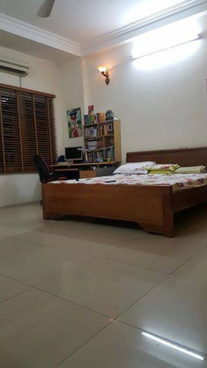 Bán nhà Nguyễn Lương Bằng, gara ô tô, 55m2 x 4 tầng