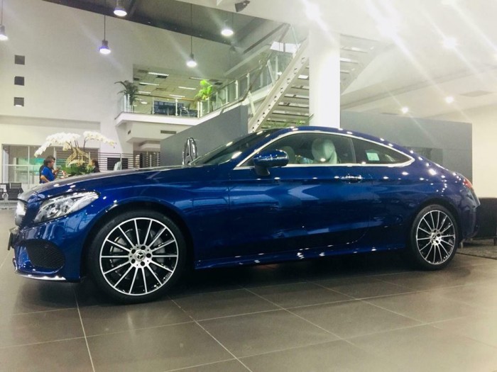 Mercedes-Benz C300 - COUPE Chính hãng