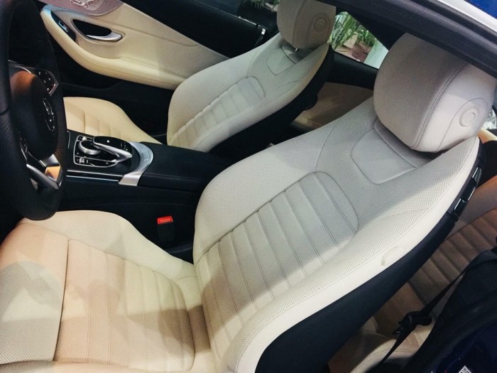 Mercedes-Benz C300 - COUPE Chính hãng