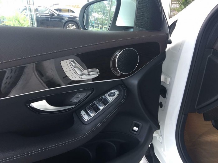 GLC 200 - 2018 mới 100%