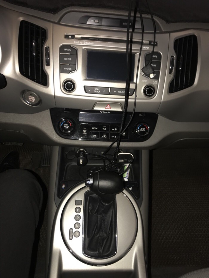 Bán kia Sportage 2015, màu trắng, đúng chất, giá TL, hổ trợ góp