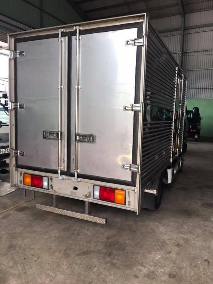 Hyundai N250 Thùng Kín Full Inox Giá Yêu Thương