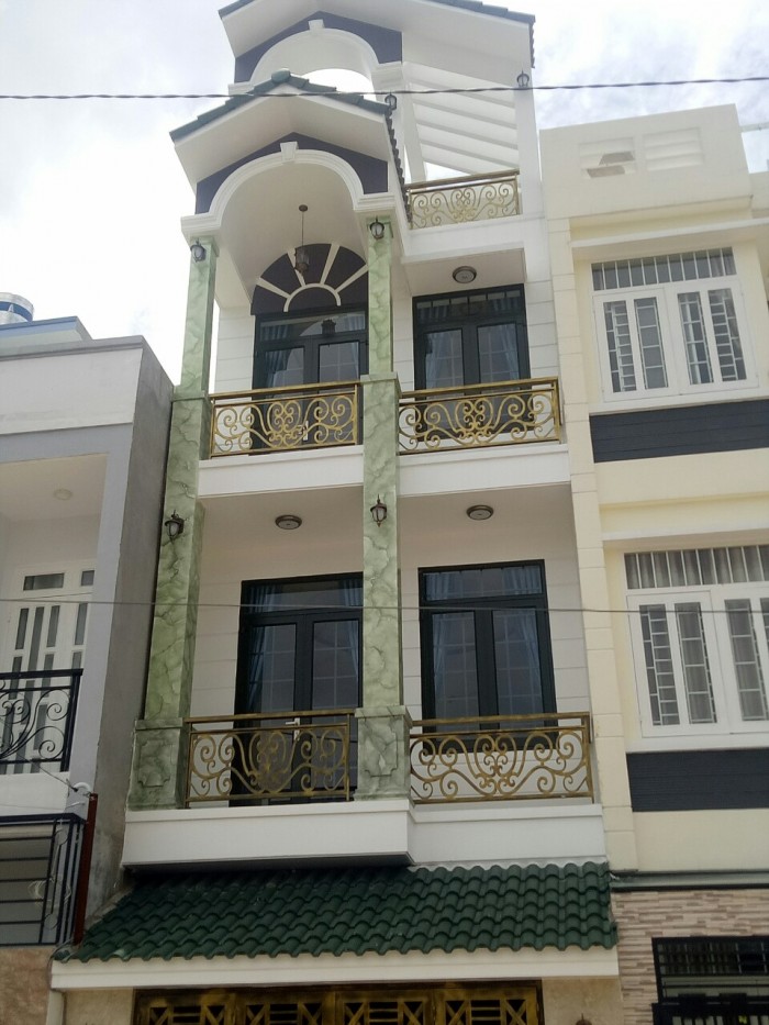Bán nhà mới 1 trệt 3 lầu đường số 30 Linh Đông quận Thủ Đức ngay chung cư 4S