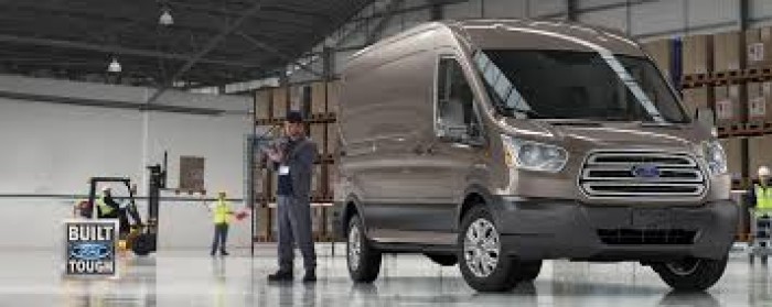 Xe du lịch Ford transit đời mới nhất