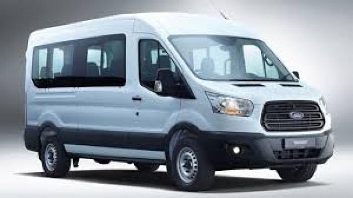 Xe du lịch Ford transit đời mới nhất