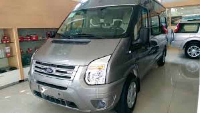 Xe du lịch Ford transit đời mới nhất