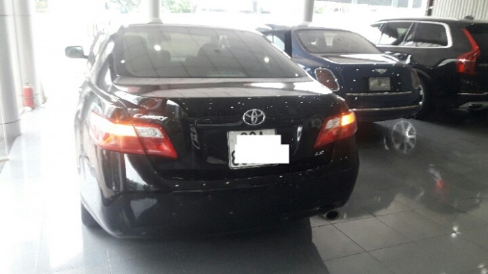 Toyota camry le 2008 màu đen