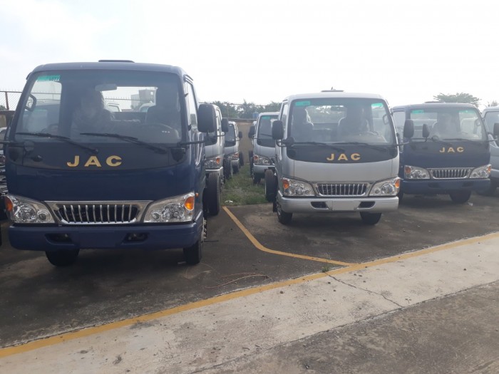 Cung cấp xe tải JAC 2T4 đời 2017, vay ngân hàng 80%