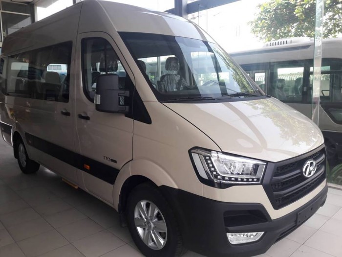 Báo Giá Xe 16 Chỗ Hyundai Solati Thành Công - Tặng kèm định vị GPS
