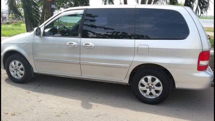 Xe kia carvinal 2007