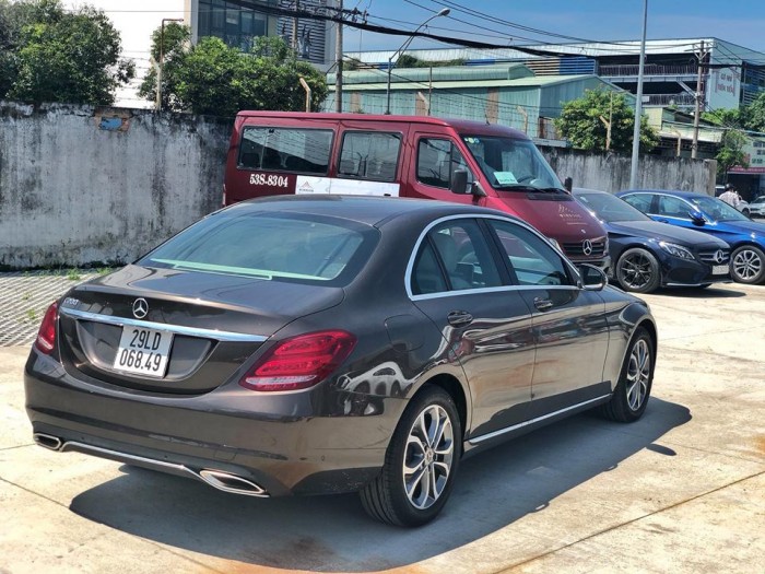 Mua Bán Xe Cũ Mercedes-Benz E250 Chính Hãng, Tiết Kiệm Hơn 500 Triệu