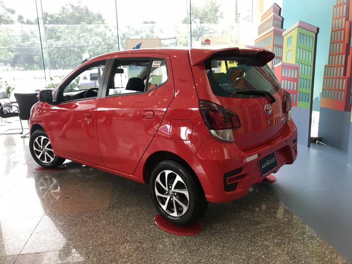 Bán Xe Toyota Wigo 2018 Số tự động, xe nhập Indo, chỉ cần trả trước 140tr có xe ngay