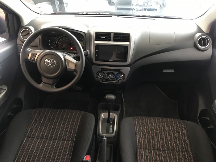 Bán Xe Toyota Wigo 2018 Số tự động, xe nhập Indo, chỉ cần trả trước 140tr có xe ngay