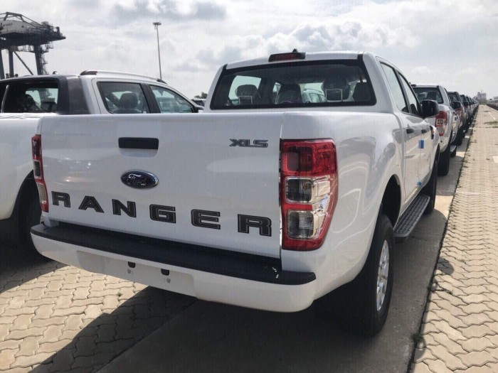 Ford Ranger Xls Phiên Bản 2018 Hỗ Trợ 90% Giá Khuyến Mãi Full