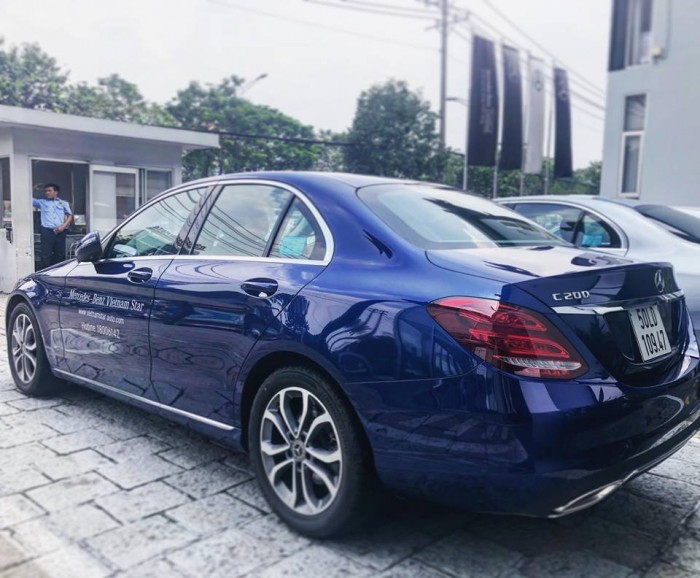 C200 xe lướt chính hãng, chỉ cần 500 triệu sở hữu ngay với tháng trả 7 triệu