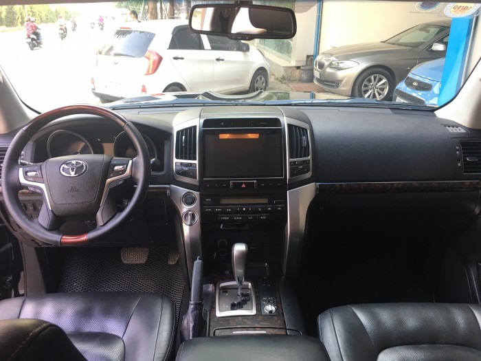 Xe Toyota Land Cruiser VX 4.6 V8 2015 Màu Đen