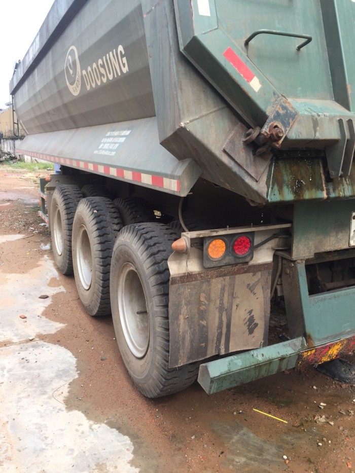 Bán sơ mi móc ben tự đỗ doosung đời 2017