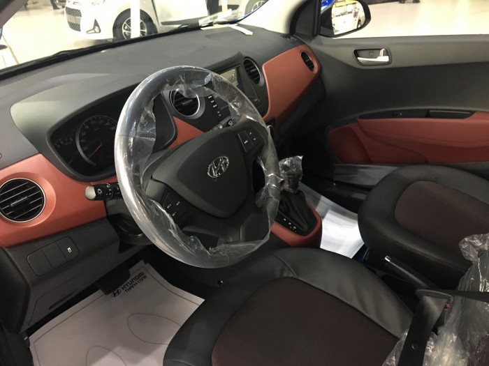 HYUNDAI GRAND I10 Xanh dương 2018, Hyundai Bình Dương I10 giao ngay chỉ với 130 triệu, ưu đãi giá nhất