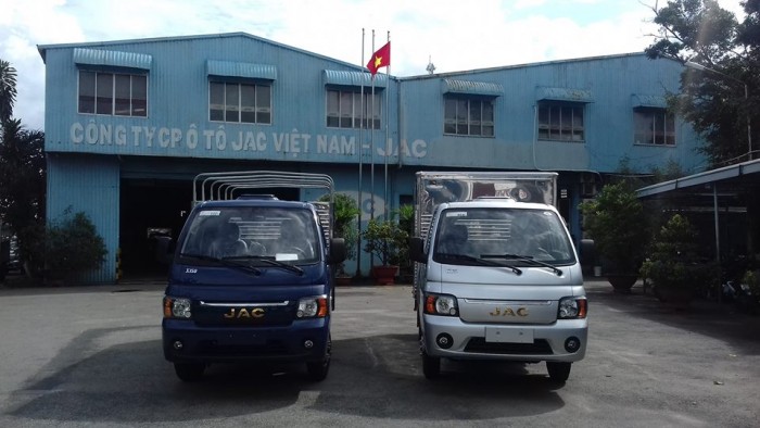 Xe tải JAC 990 kg