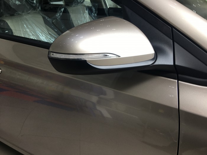 Hyundai Bình Dương, xe Accent MT 2018 xe có sẵn chỉ với 160 triệu, giá xe Accent tại Bình Dương