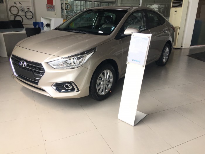 Hyundai Bình Dương,Xe Giao Ngay_Elantra 2.0 Giá Tốt+ Ưu Đãi Tốt Nhất Bình Dương, Bình Phước, Tây Ninh.....