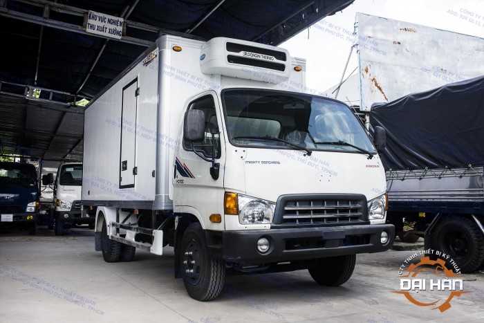 Xe tải đông lạnh Hyundai HD700, màu trắng, hỗ trợ vay 80%