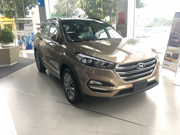 Bảng giá xe Hyundai Tuson 2018 _ Sẵn xe giao ngay_ trả góp 80% giá ưu đãi chỉ có tại Hyundai Bình Dương.