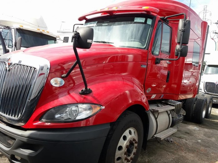 Đầu Kéo Mỹ 1 giường nóc trung đời 2014