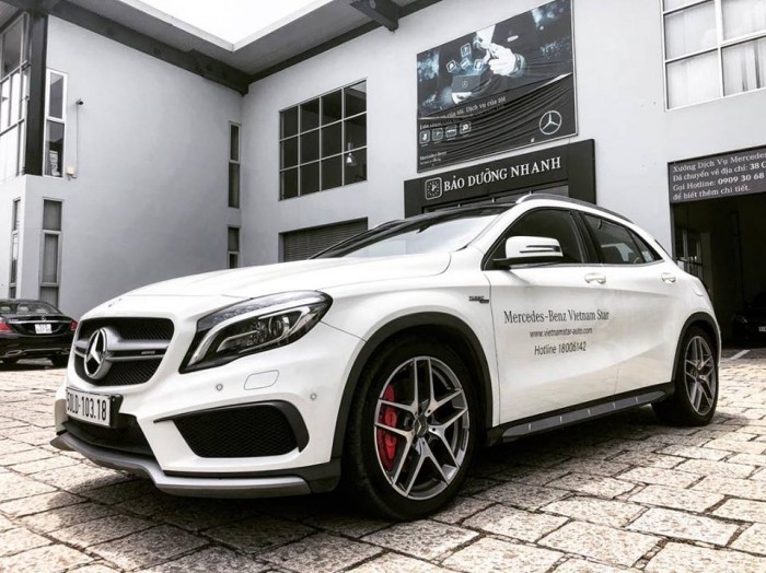 GLA 45 AMG , Xe lướt chính hãng , hổ trợ vay vốn đến 80%