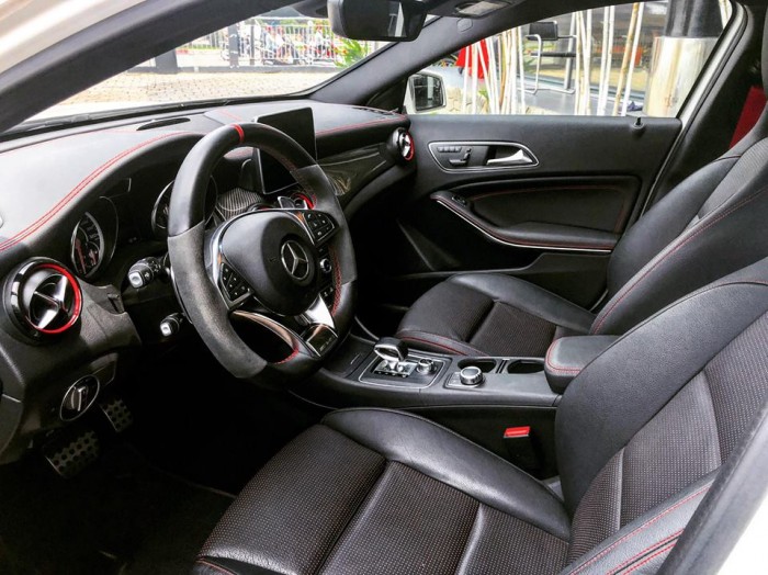 GLA 45 AMG , Xe lướt chính hãng , hổ trợ vay vốn đến 80%