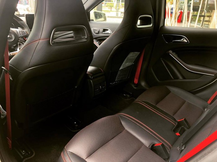 GLA 45 AMG , Xe lướt chính hãng , hổ trợ vay vốn đến 80%
