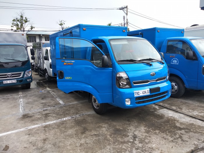 Xe Tải Thùng Kín 2,4 Tấn TRẢ GÓP LÃI THẤP NHẤT