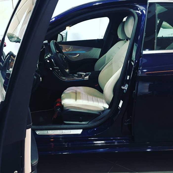 C300 Xe đăng ký chưa lăn bánh, chính hãng