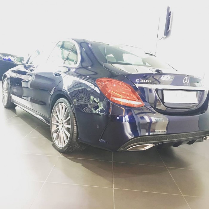C300 Xe đăng ký chưa lăn bánh, chính hãng