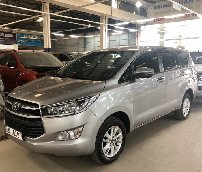 Bán Toyata Innova sx 2017 chạy lướt