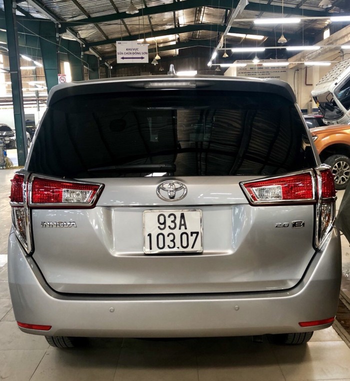 Bán Toyata Innova sx 2017 chạy lướt