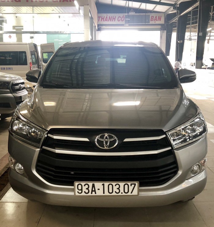 Bán Toyata Innova sx 2017 chạy lướt