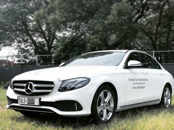 E250 xe lướt chính hãng, xe lăn bánh được 6.000 km