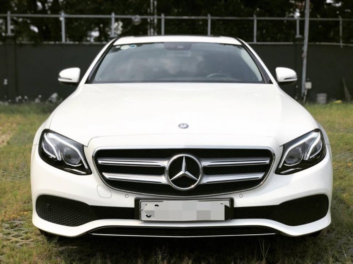 E250 xe lướt chính hãng, xe lăn bánh được 6.000 km