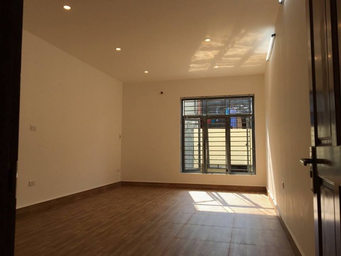 Nhà đẹp như Ngọc Trinh ở Nhân Hòa. Kinh doanh. 72m2 5 tầng