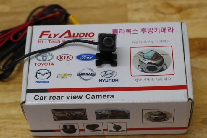 Camera lùi ,de hàn quốc cho xe oto