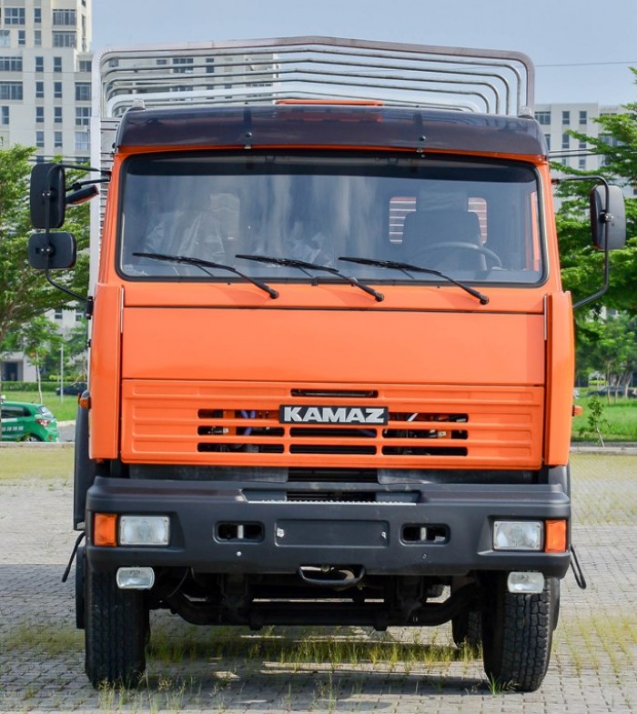 Xe tải thùng Kamaz  6540 Long I (8X4), Thùng dài 7M8