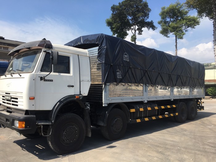 Xe tải thùng Kamaz 6540 Long II (8X4), Thùng dài 8M880