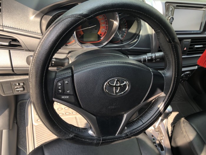 Bán Toyota Yaris 1.3G 2016, màu trắng, đúng chất, giá TL, hổ trợ góp