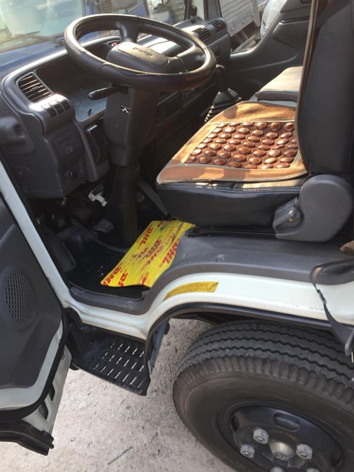 Bán xe tải Isuzu thùng kín đời 2014 xe đẹp