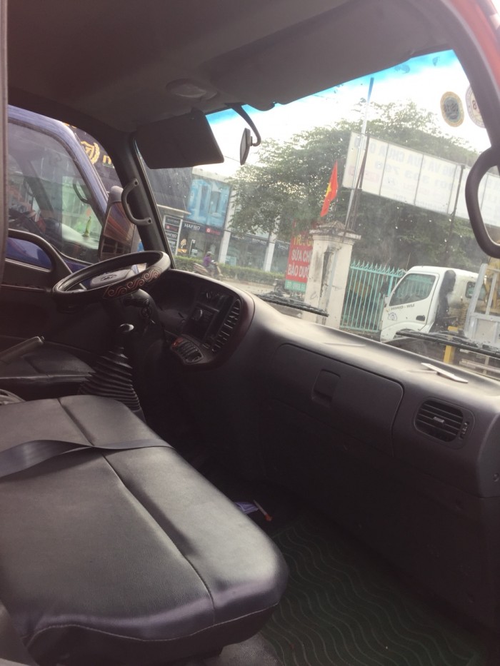 Hyundai hd65 cũ hạ tải thành phố sx 2015 thùng kín