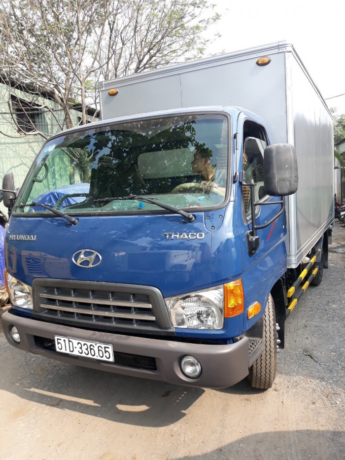 Hyundai hd65 cũ hạ tải thành phố sx 2015 thùng kín