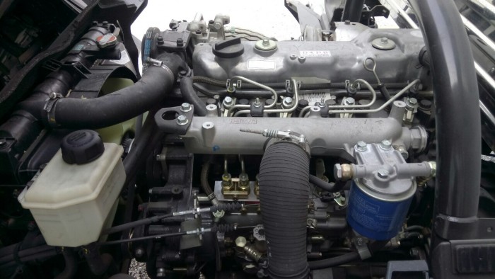 Bán xe tải HYUNDAI HD99 tải 6,5 tấn.Xe có sẵn giao xe ngay